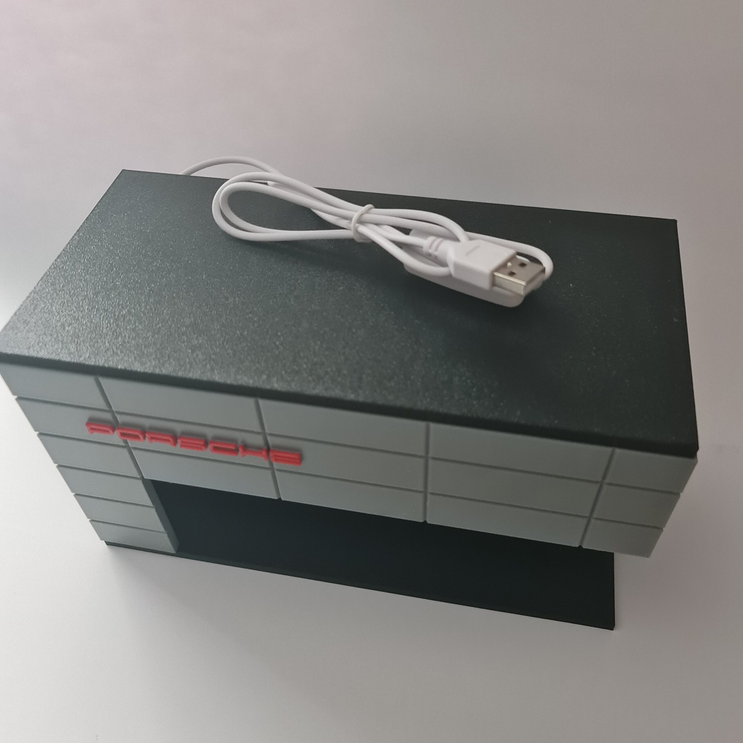 DIORAMA LED LIGHT ROOF - Image 11