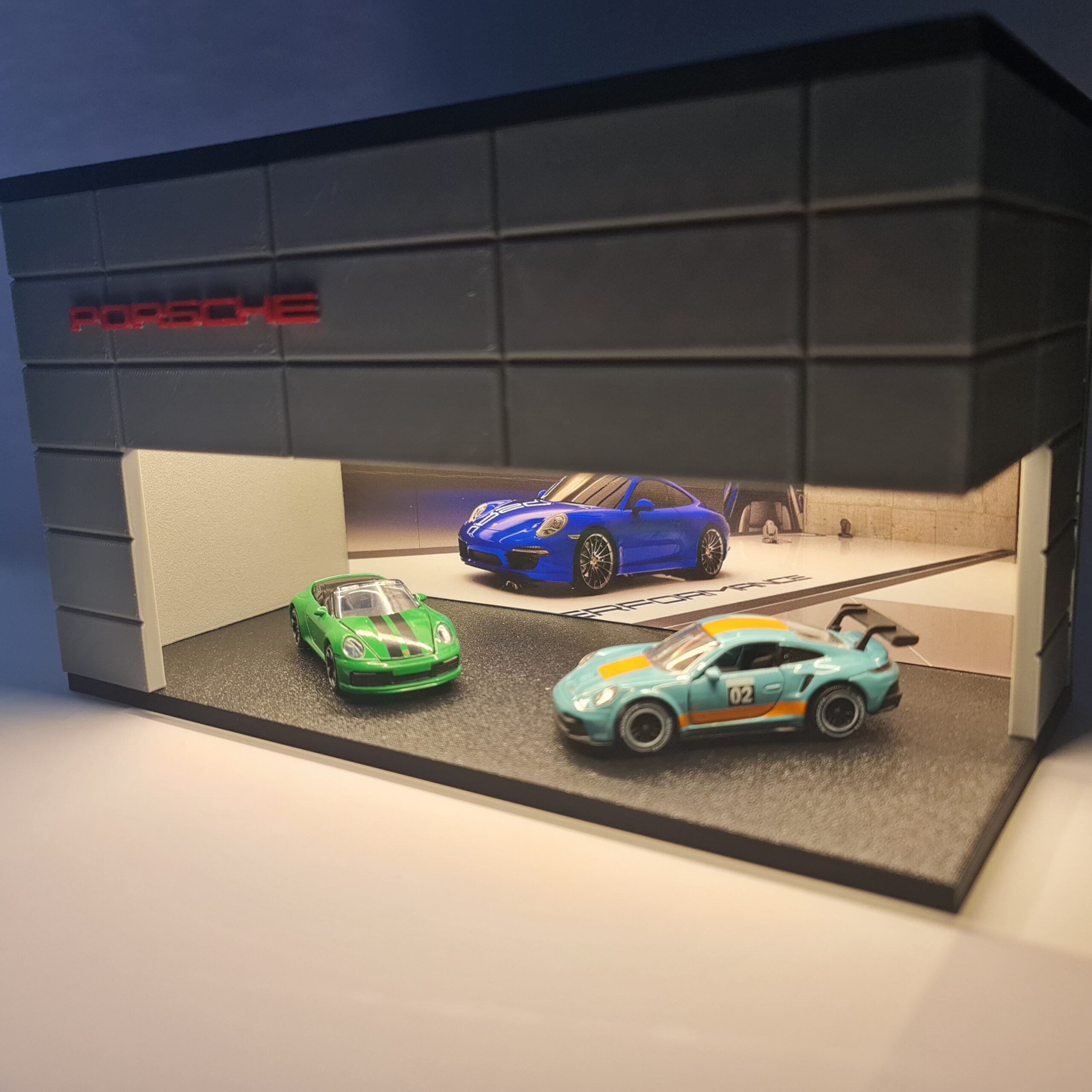 DIORAMA LED LIGHT ROOF - Image 3